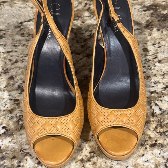 Ivanka Trump Black Heeled Ankle Boot Women's 10M (B-4 EP) - Picture 2 of 8